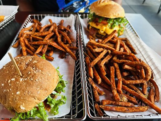 Smashburger by null