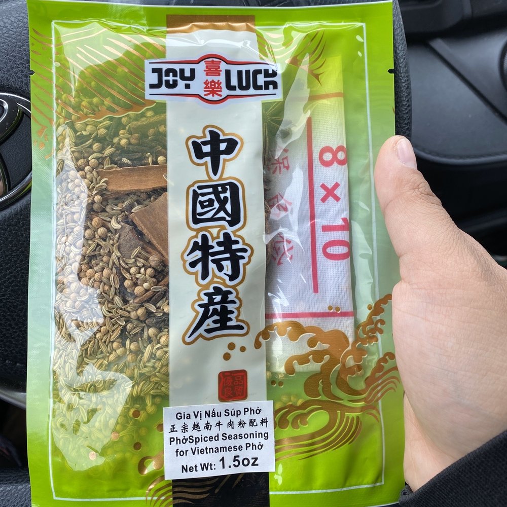 Key spices used in phó