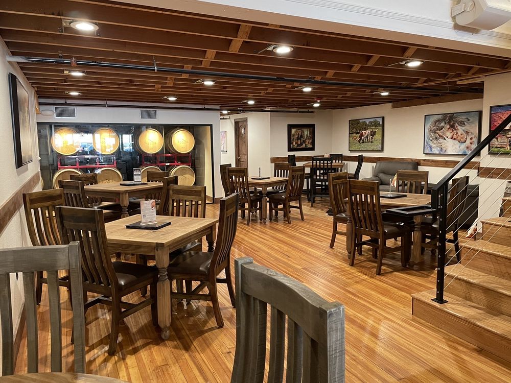 Landon Winery - Denison