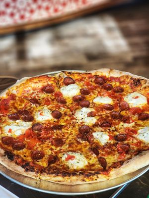 Thunderbolt Pizza by null