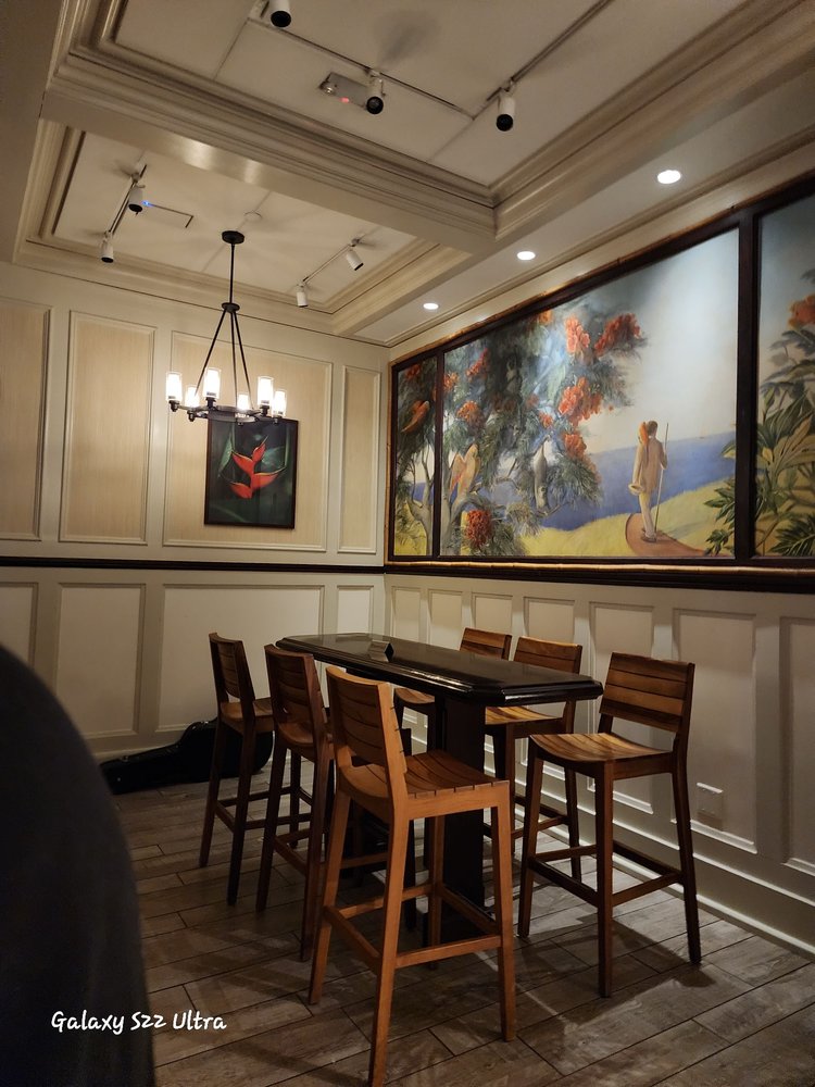 Tommy Bahama Restaurant | Bar | Store - Sandestin