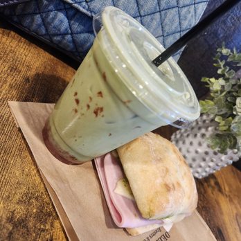 Deep Barrel Roasters & Creamery - Ice Cream & Frozen Yogurt Near Me - Norco, California