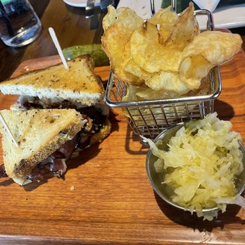 Finney's Crafthouse - Redlands - Reuben Sandwich w/ Chips & Sauerkraut - New American Near Me - Redlands, California