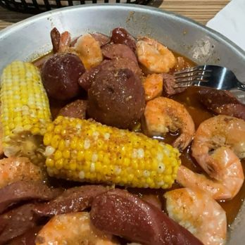 The Luscious Crab - 1/2 lb shrimp & 1/2 lb sausage with corn on cob and red potatoes - Cajun/Creole Near Me - Saint Paul, Minnesota The Luscious Crab - 1/2 lb shrimp & 1/2 lb sausage with corn on cob and red potatoes - Cajun/Creole Near Me - Saint Paul, Minnesota