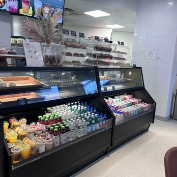 Gussy's Cafe - dessert and drink bar - Breakfast & Brunch Near Me - Jersey City, New Jersey Gussy's Cafe - dessert and drink bar - Breakfast & Brunch Near Me - Jersey City, New Jersey