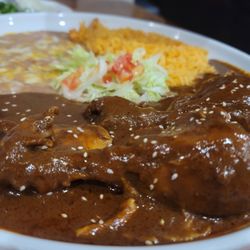 El Mariachi Mexican Restaurant - Chicken Mole