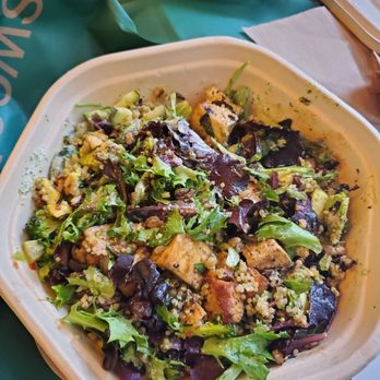 sweetgreen - Tofu Warm Bowl - Salad Near Me - Los Angeles, California sweetgreen - Tofu Warm Bowl - Salad Near Me - Los Angeles, California