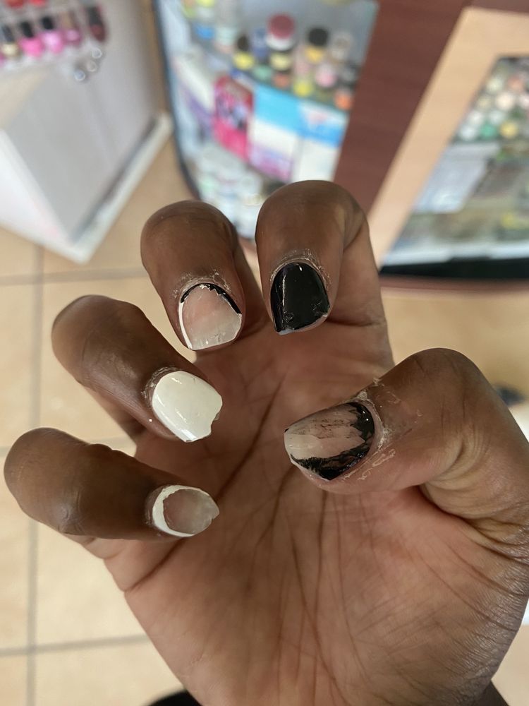 NOBLE NAILS Updated October 2024 17 Reviews 3100 23rd St