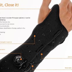 PhysioCentral - EXOS Waterproof casting - The latest technology.