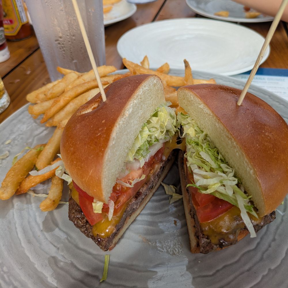 Duke's Beach House - Burger - Breakfast & Brunch Near Me - Lahaina, Hawaii Duke's Beach House - Burger - Breakfast & Brunch Near Me - Lahaina, Hawaii