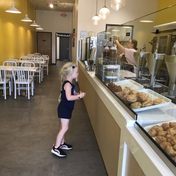 Beard Papa's - Anticipation! - Desserts Near Me - Greenville, South Carolina