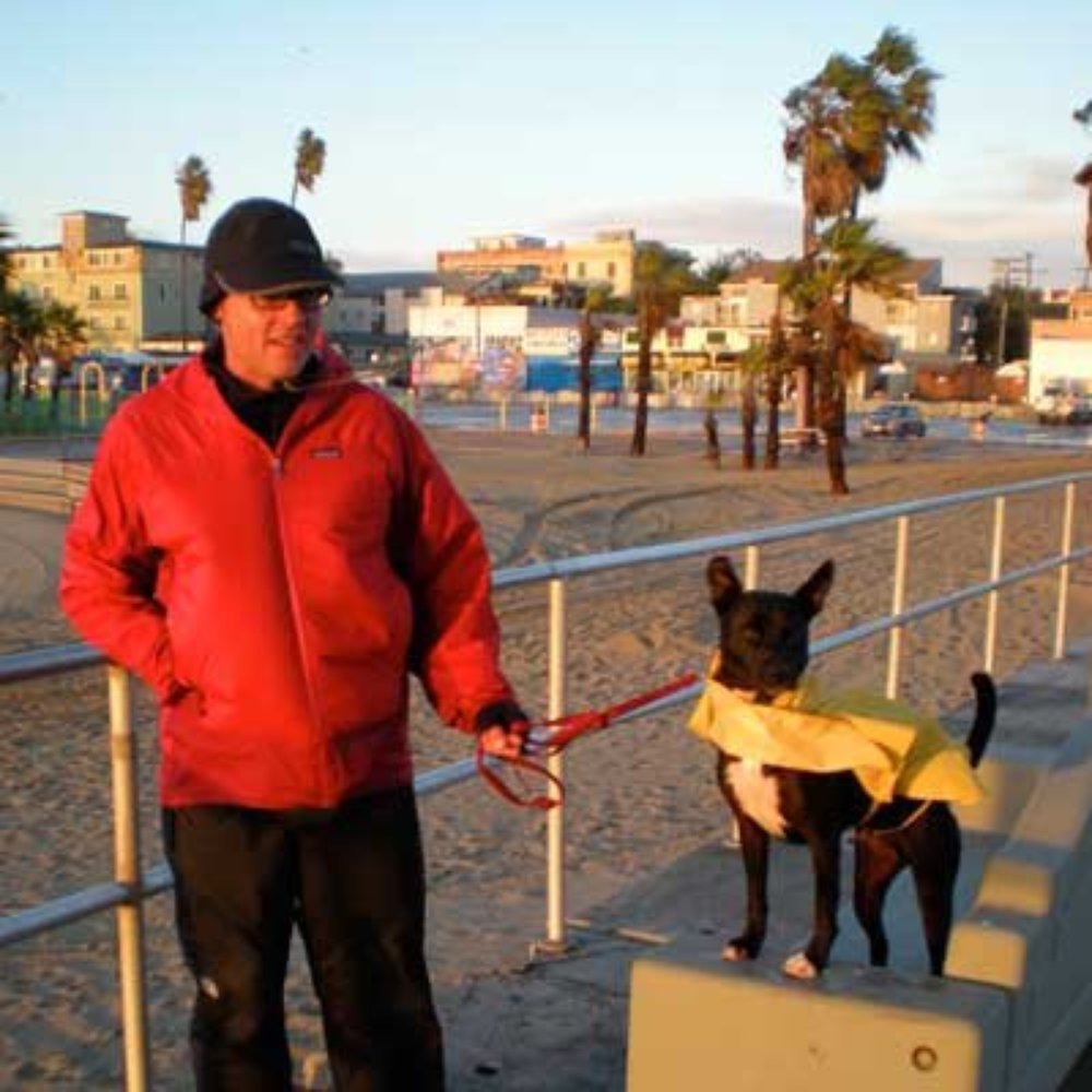 Dogtown Dogwalker - Eric + Pickle - Dog Walkers Near Me