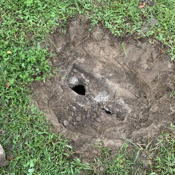 Mike Scott Plumbing - Uncovered Septic Tank - Plumbing Near Me - Hernando, Florida Mike Scott Plumbing - Uncovered Septic Tank - Plumbing Near Me - Hernando, Florida