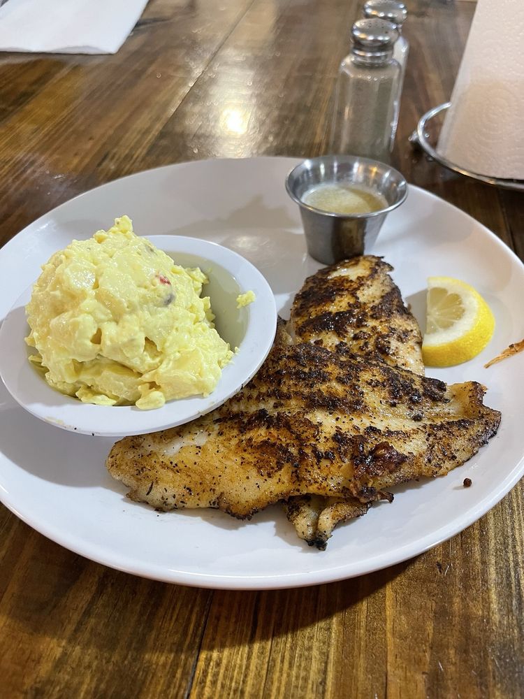 The Locals Seafood & Grill Logo