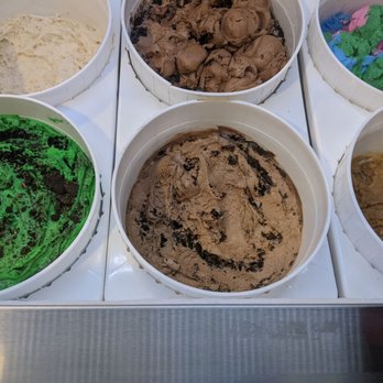 Midtown Creamery - The ice cream here is so eye-catching - Ice Cream & Frozen Yogurt Near Me - Miami Beach, Florida Midtown Creamery - The ice cream here is so eye-catching - Ice Cream & Frozen Yogurt Near Me - Miami Beach, Florida