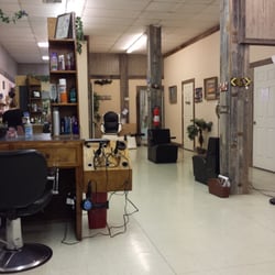 A Cut Above - Nice clean friendly environment