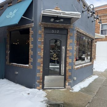 Eat Thai - Front door - Thai Near Me - Ann Arbor, Michigan