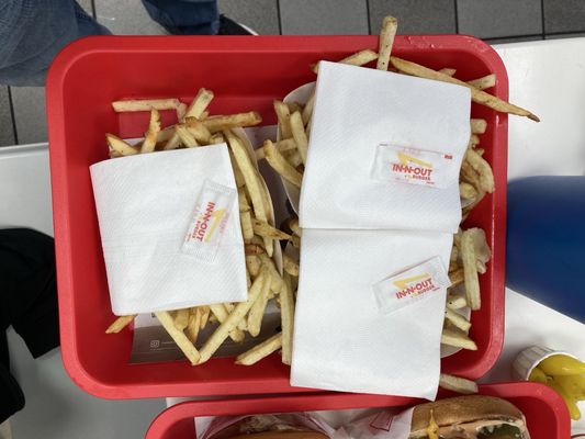 In-N-Out Burger by null