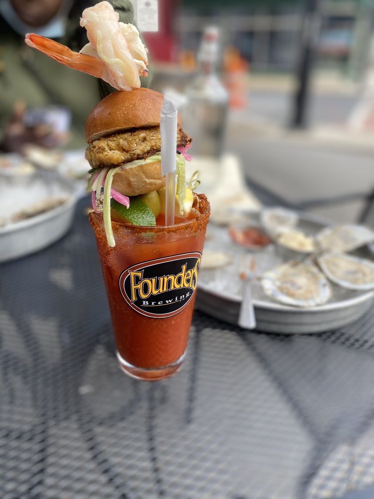 3rd & Ferry Fish Market, Easton Roadtrippers