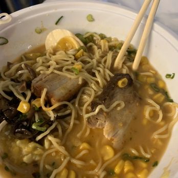 E Ramen - Sushi Bars Near Me - Chicago, Illinois E Ramen - Sushi Bars Near Me - Chicago, Illinois