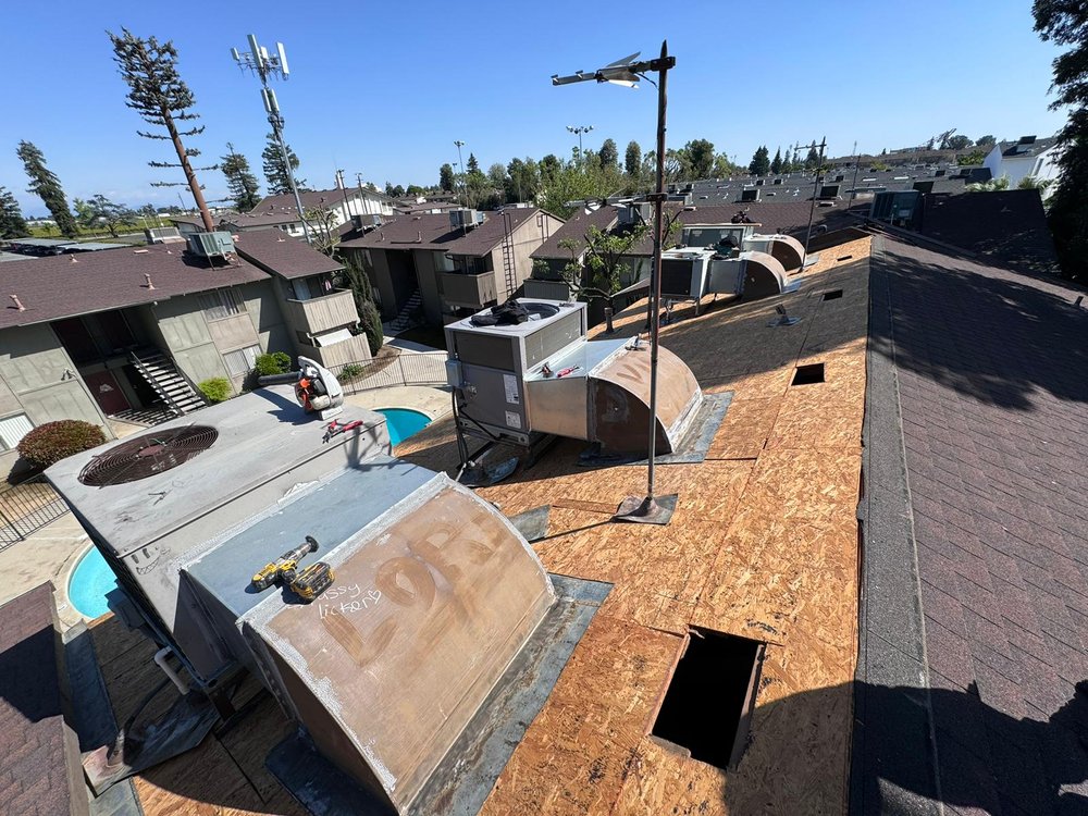 Slide of TAAG Roofing