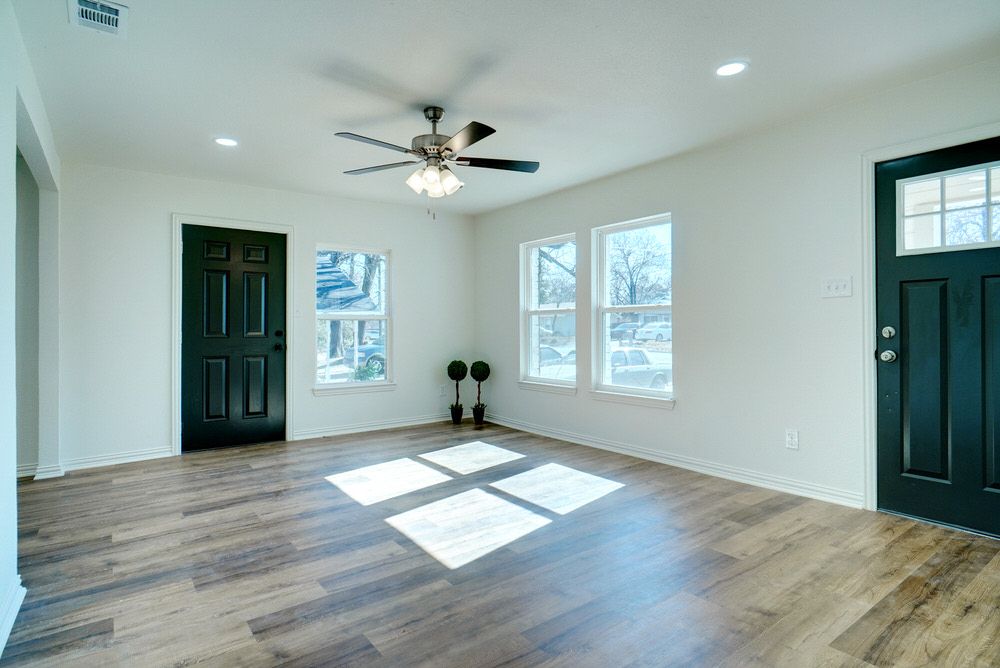 Slide of McEntire Construction Services