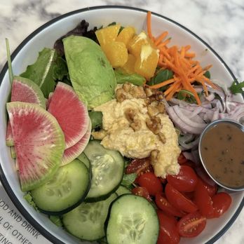Mints & Honey - Chopped salad - Coffee & Tea Near Me - Burlingame, California Mints & Honey - Chopped salad - Coffee & Tea Near Me - Burlingame, California