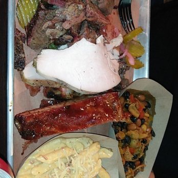 Hickory & Spice - Beef Brisket, Smoked Turkey, Spare Rib, Mac N Cheese, Ranch Beans - Barbeque Near Me - Orange, California Hickory & Spice - Beef Brisket, Smoked Turkey, Spare Rib, Mac N Cheese, Ranch Beans - Barbeque Near Me - Orange, California