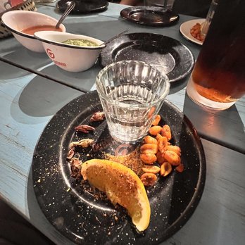 Rojo Gusano - Mezcal, Sierra Negro - Mexican Near Me - Chicago, Illinois
