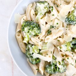 CW Burgerstein's - Broccoli Alfredo Penne Pasta