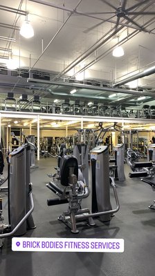 BRICK BODIES - Updated February 2026 - 39 Photos & 28 Reviews - 727 W