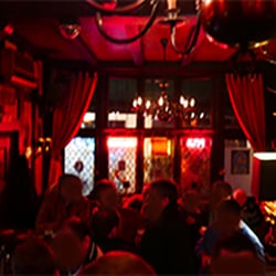 La Reserve - Great crowd, friendly staff, perfect atmosphere