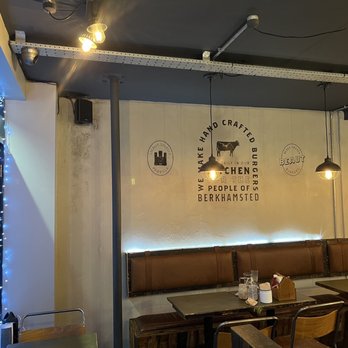 The Meating Room - Inside - New American Near Me - Berkhamsted, HRT