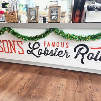 Mason's Famous Lobster Rolls - Sandwiches Near Me - Midlothian, Virginia Mason's Famous Lobster Rolls - Sandwiches Near Me - Midlothian, Virginia