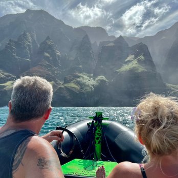 Na Pali Odyssey - Na Pali Odyssey Tour - Boat Tours Near Me - Kapaa, Hawaii Na Pali Odyssey - Na Pali Odyssey Tour - Boat Tours Near Me - Kapaa, Hawaii