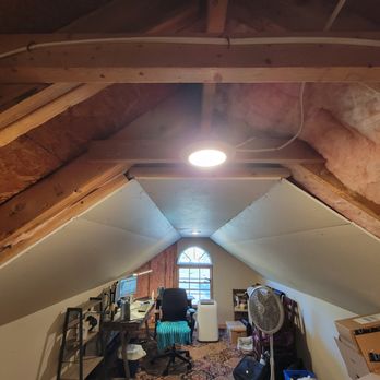 Lots Electric - New LED lights - Electricians Near Me - Woodstock, Georgia Lots Electric - New LED lights - Electricians Near Me - Woodstock, Georgia