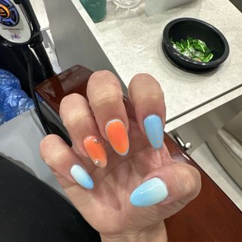 Aislinn Nails & Spa - Nail Salons Near Me - Falls Church, Virginia