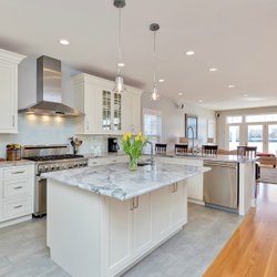 Susan Careatti - Lovely riverfront home for rent for July,