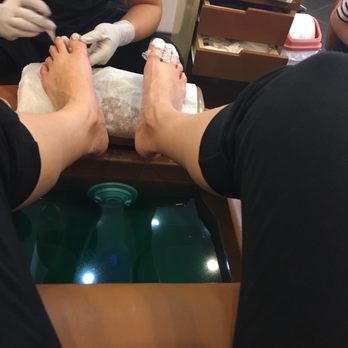 New L&T Nail Spa - My water seemed dirty before I even got the chance to stick my feet in.. - Nail Salons Near Me - Brooklyn, New York New L&T Nail Spa - My water seemed dirty before I even got the chance to stick my feet in.. - Nail Salons Near Me - Brooklyn, New York