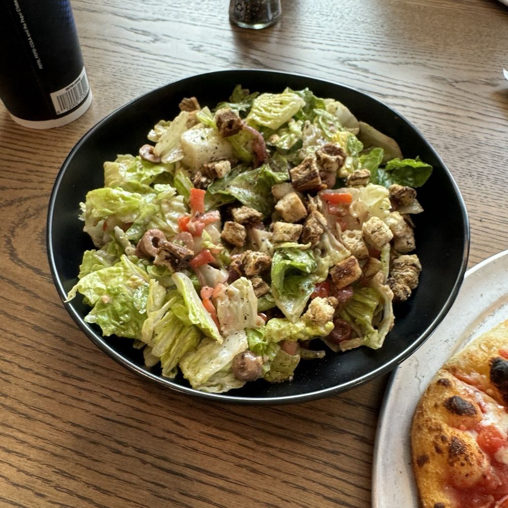 Pitalian - House salad - Pizza Near Me - Show Low, Arizona Pitalian - House salad - Pizza Near Me - Show Low, Arizona