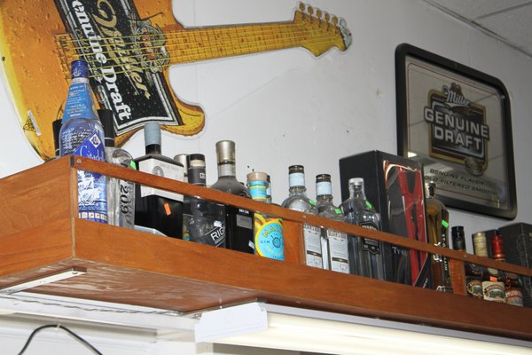 Town Country Market - Sake, Fruits, Beer, Pharmacy, Bakery, Wine, Alcohol, Spirits by null