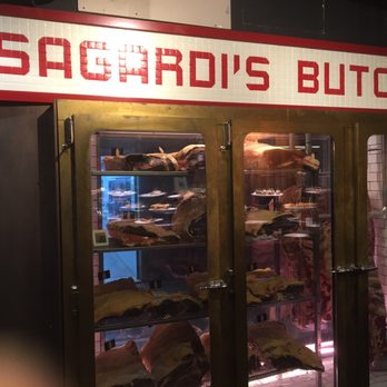 Sagardi Argenteria - Meats displayed - Basque Near Me - Barcelona, B Sagardi Argenteria - Meats displayed - Basque Near Me - Barcelona, B