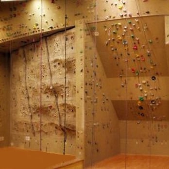 MOVE Kletterhalle - Climbing Near Me - Dusseldorf, NW MOVE Kletterhalle - Climbing Near Me - Dusseldorf, NW