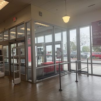 HomeGoods - Home Decor Near Me - Monrovia, California