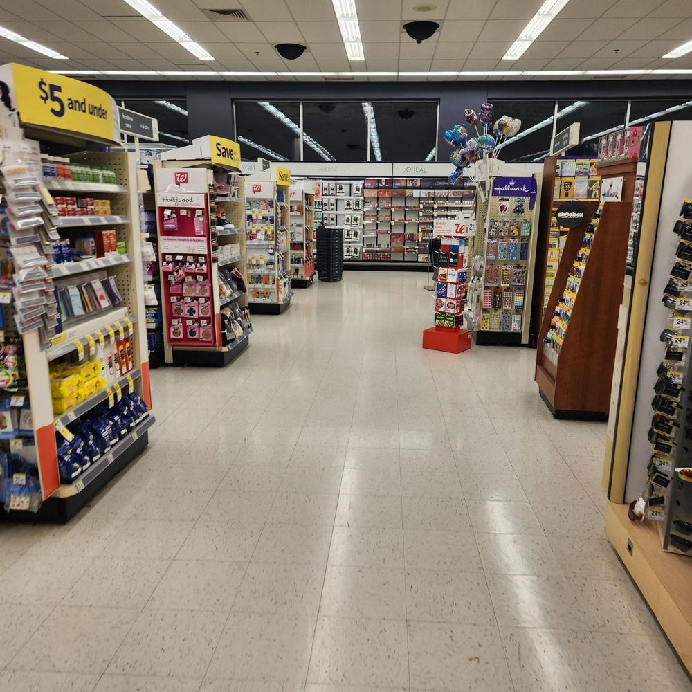 Walgreens - Drugstores Near Me - Matthews, North Carolina Walgreens - Drugstores Near Me - Matthews, North Carolina