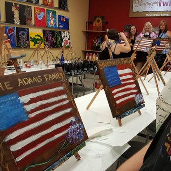Painting with a Twist - Happy 4th of July with a ladies night out! - Paint & Sip Near Me - Mt Dora, Florida Painting with a Twist - Happy 4th of July with a ladies night out! - Paint & Sip Near Me - Mt Dora, Florida