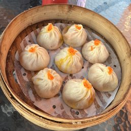 Pork and crab soup dumplings