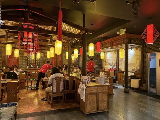 Xiaolongkan Hot Pot by null