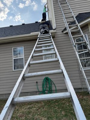 Gonzalez Home Improvement Logo