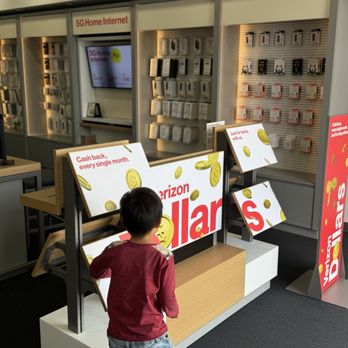 Verizon - Mobile Phones Near Me - Rowland Heights, California Verizon - Mobile Phones Near Me - Rowland Heights, California